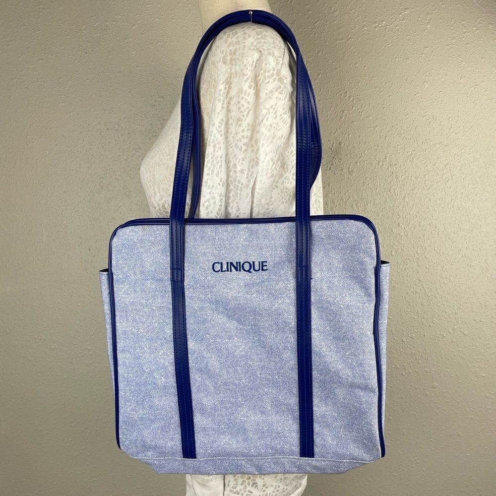 Clinique Gift Bag EUC
